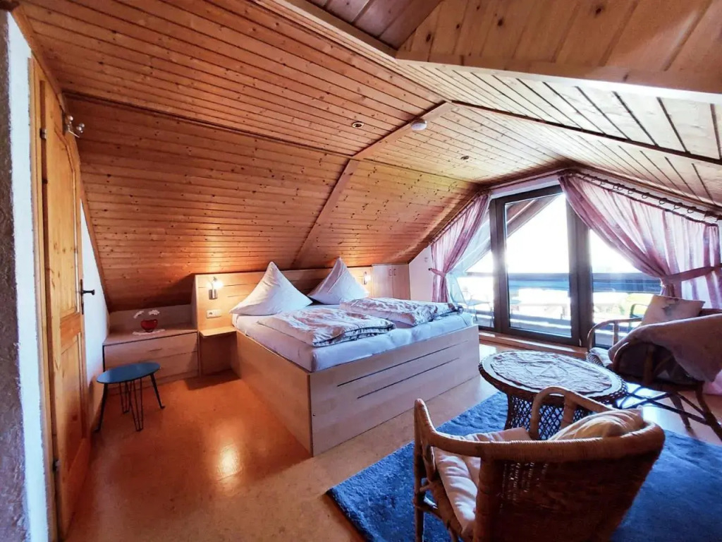 Ferienhaus "Anne" und Weingut Willi Fett