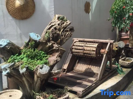Zhifeng Hostel