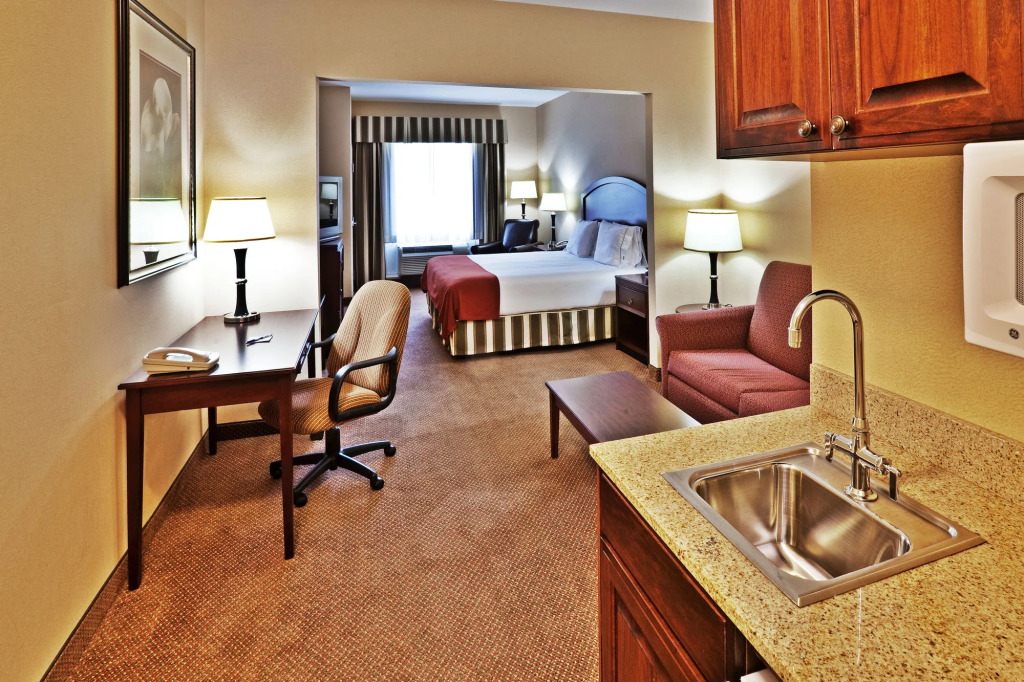 Spark by Hilton Catoosa Tulsa