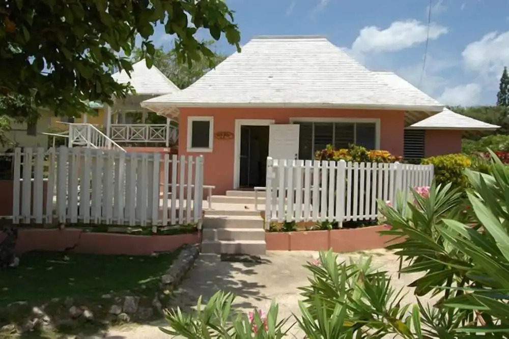 Sea Wyf Cottage, Silver Sands 2BR