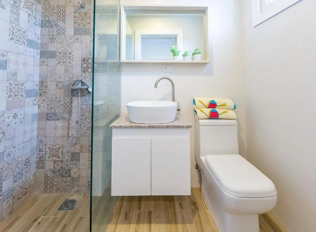 One Suite 508