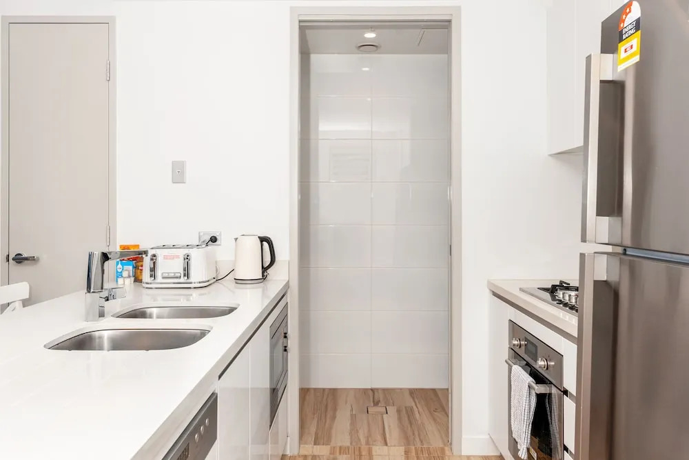 Southport Apartment