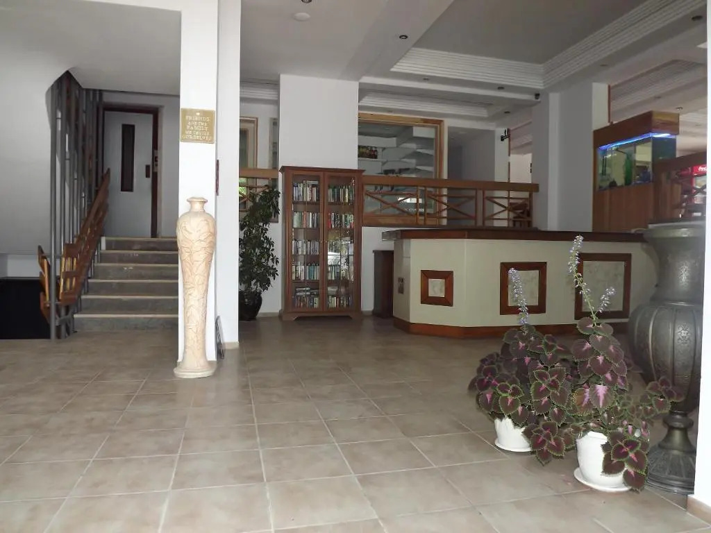 Opus Apart Hotel