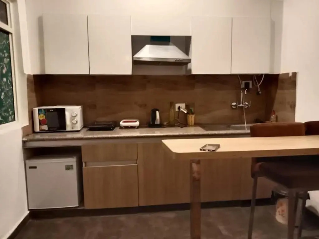 Independent European Style Fully Furnished Studio