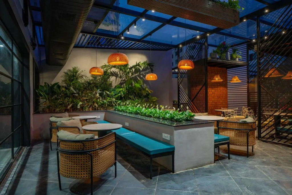 Hotel Deccan Serai Grande, Gachibowli, Hyderabad