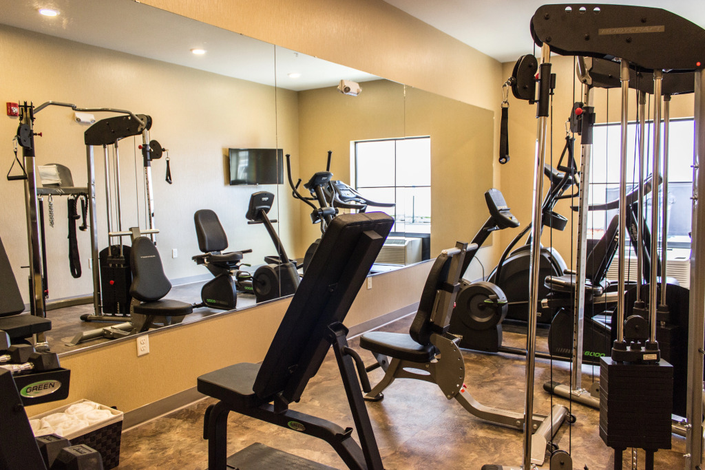 Cobblestone Hotel & Suites - Chippewa Falls
