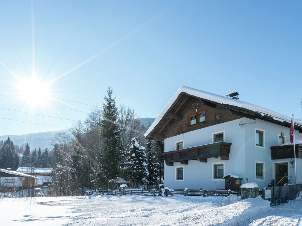 Spacious Apartment in Radstadt near Ski Slopes