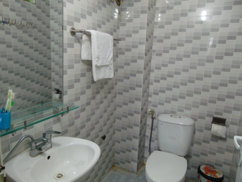 Noi Bai Golden Hotel