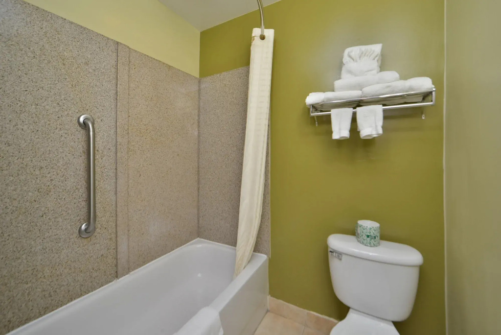 Best Western Plus Newport News