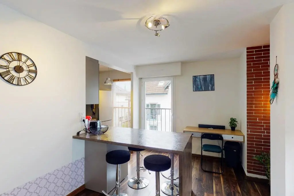 Le Berthollet 9 - Appartement rénové 1 chambre à 2 pas du centre-ville