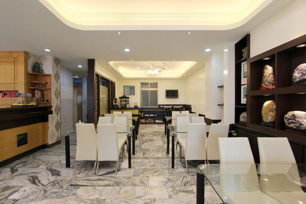 陶陶居商旅 Tautauchu Hotel