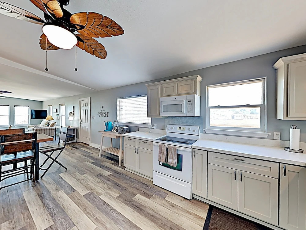 1908 Port Aransas - 3 Br Home