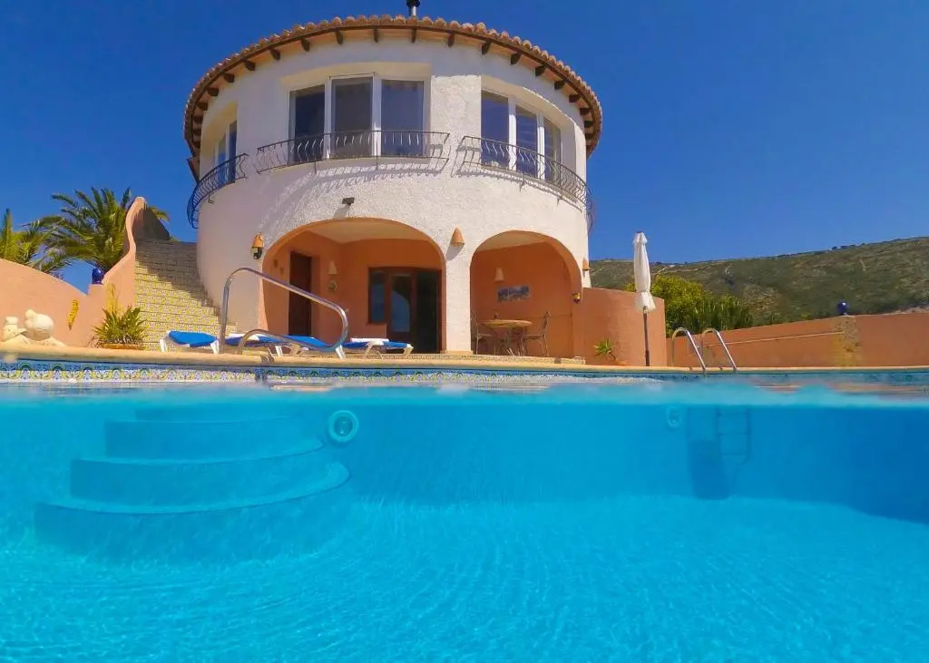 Villa Linda Vista - stunning views - by Holiday Rentals Villamar