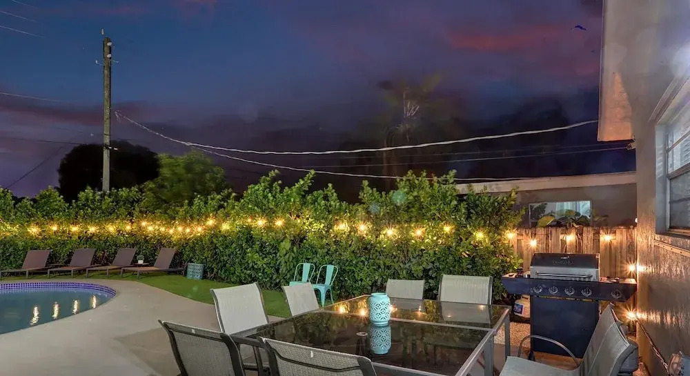 Private Heated Pool & Lovely Home