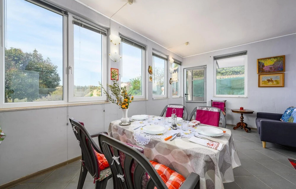 Beautiful Home in Vizinada With Wifi and 2 Bedrooms