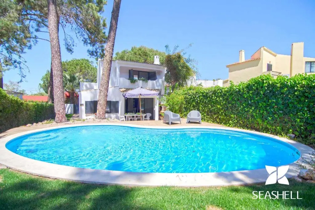 Villa Beira Golf by Algarve Holidays