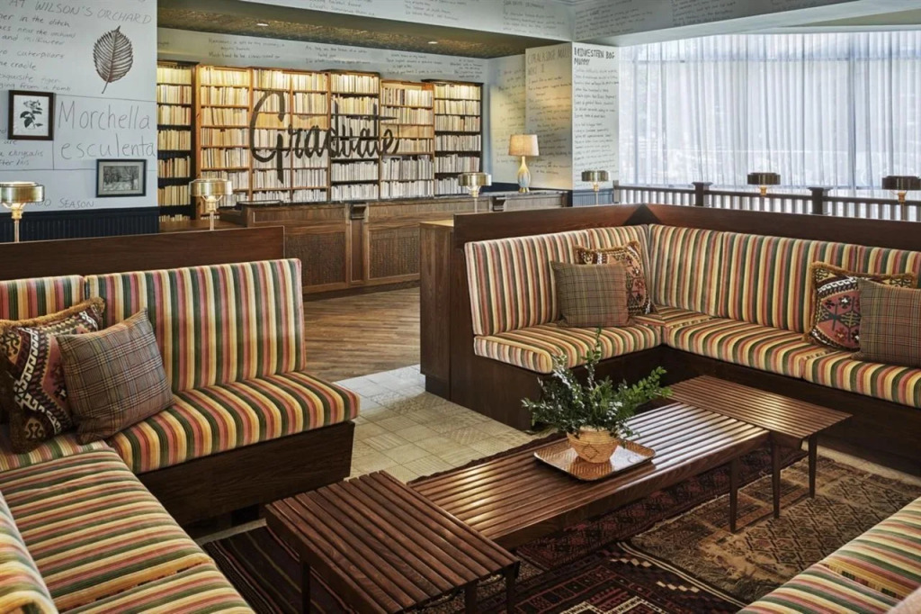 Отель Graduate by Hilton Iowa City