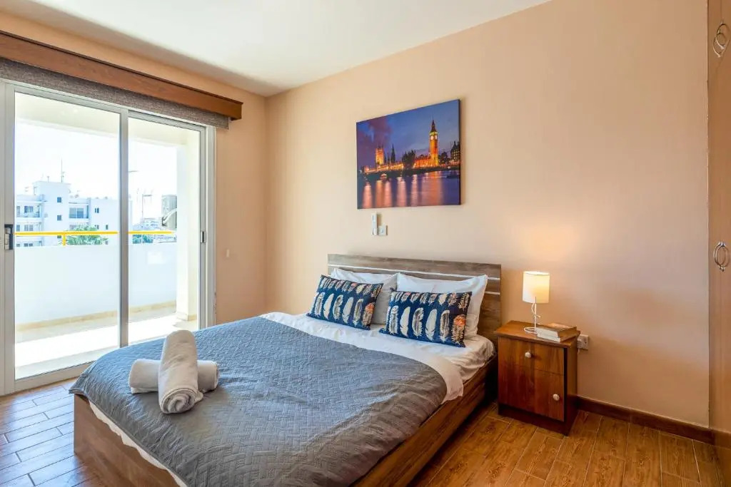 Melograno 3-BR Apt w/ Terrace in Larnaca