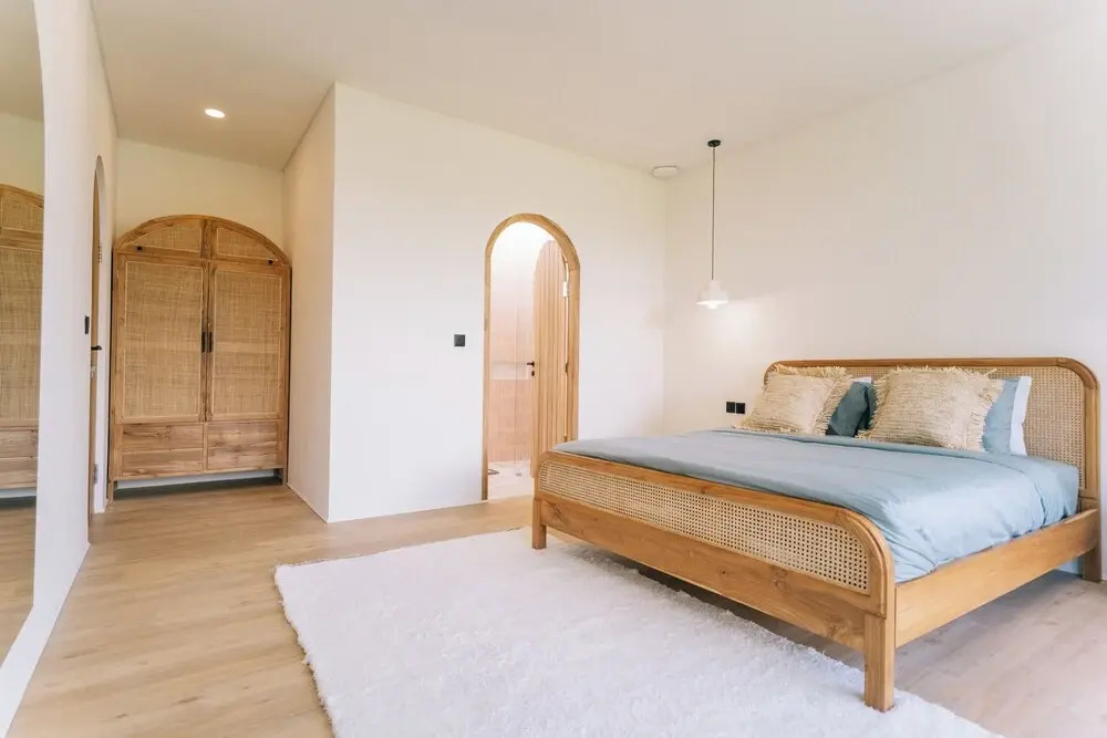 Boho Retreat 3BR Enclosed Lounge 5min Beach