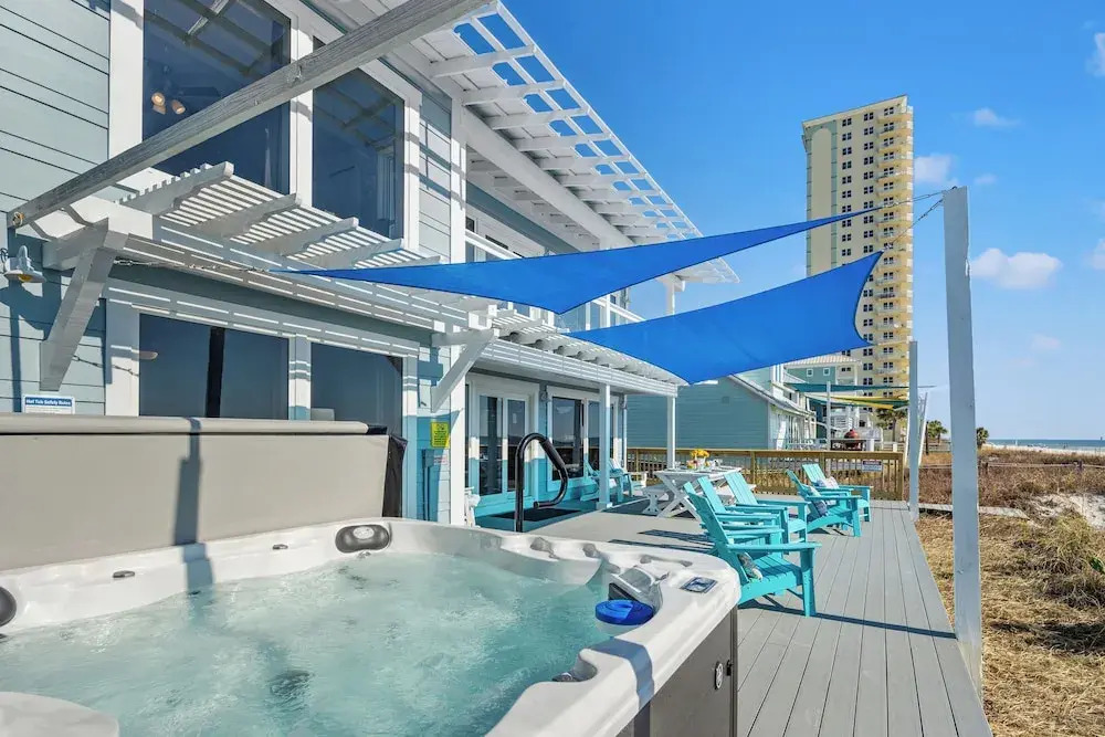 Luxury Gulf Front Property! Directly on the Beach! Sleeps 15