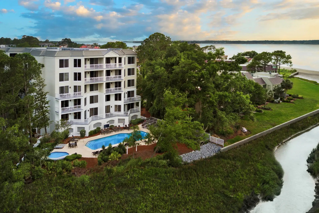 Marriotts Harbour Club