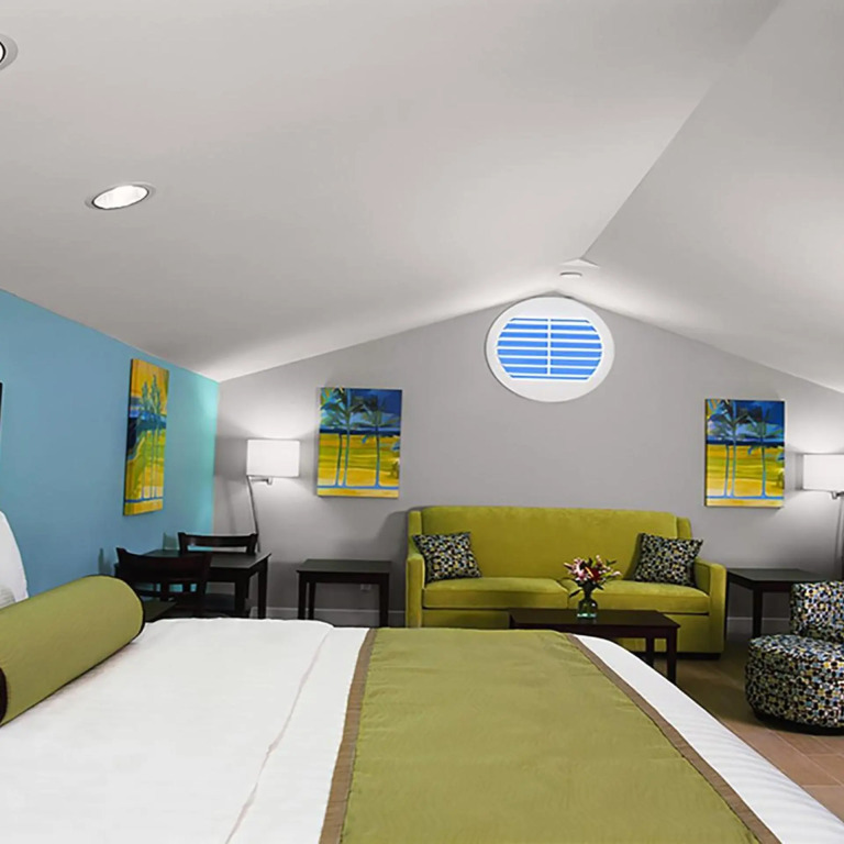 Silver Palms Inn & Historic Homes