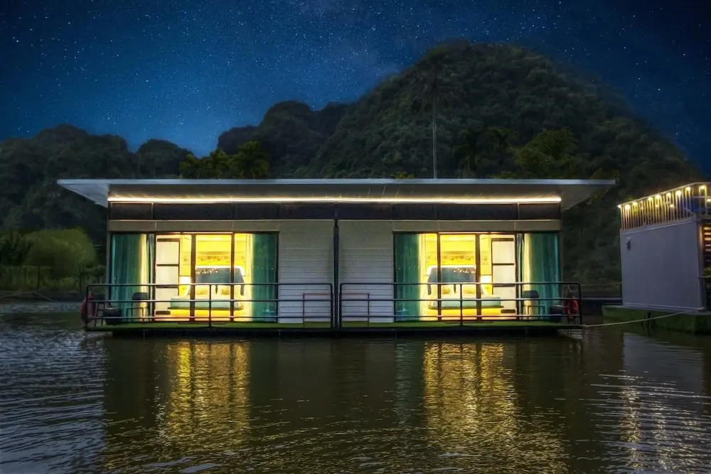 Airport Guesthouse