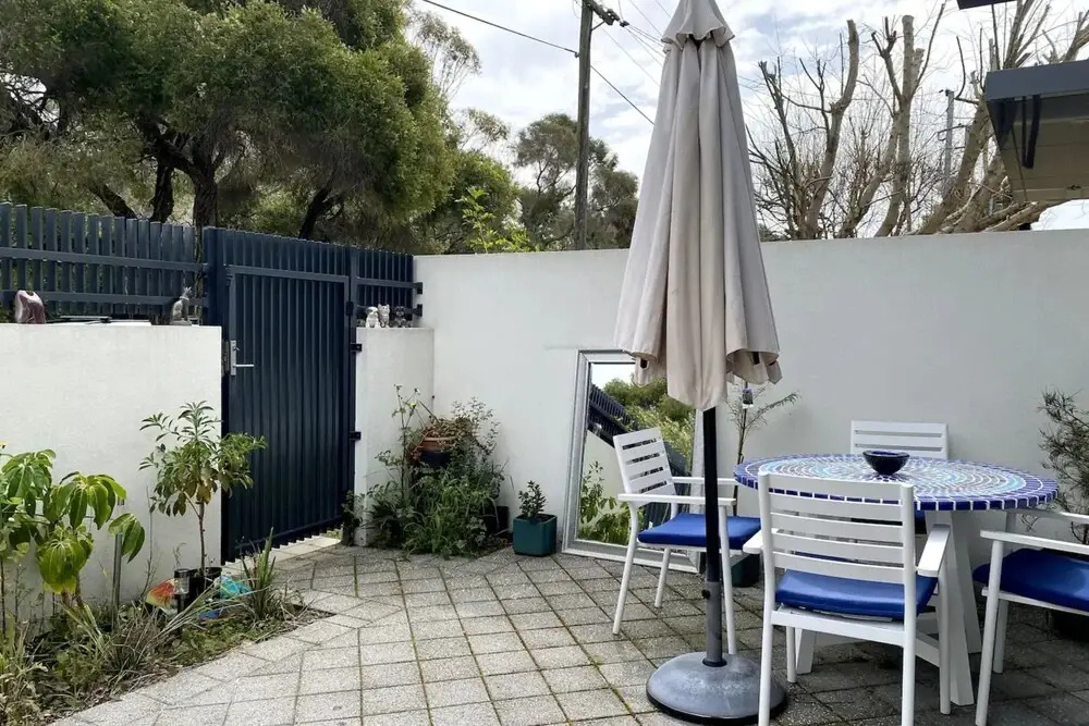 Modern 1 Bedroom Flat in North Perth
