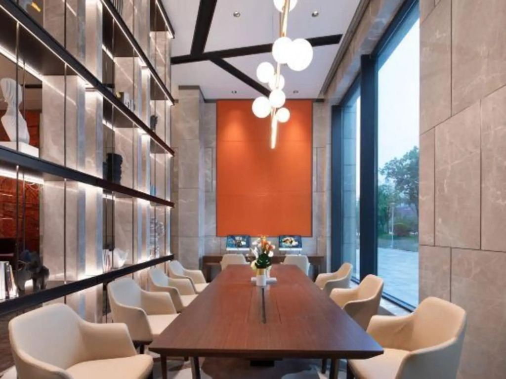 Hampton by Hilton Nantong Railway Station