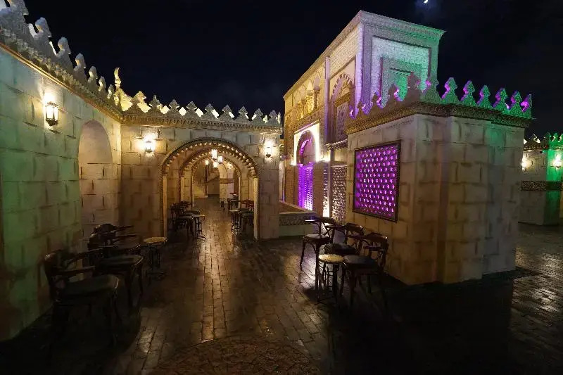 Pyramids Khan Hotel