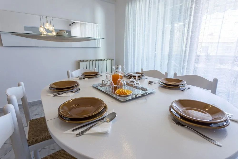 Apartments Nela Valdebek