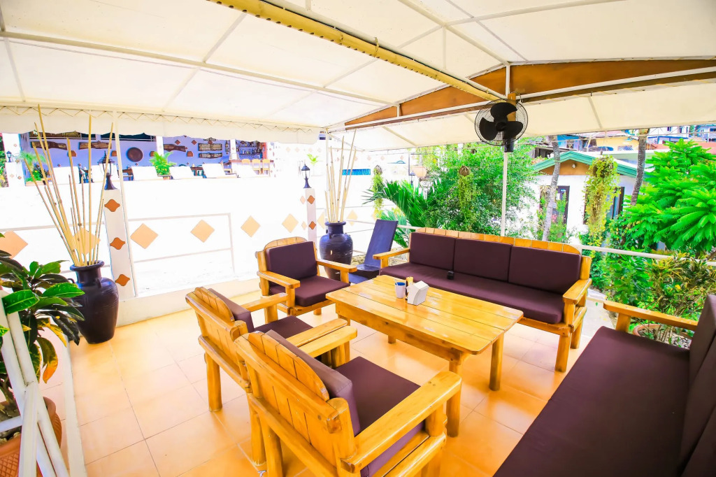 Steps Garden Resort