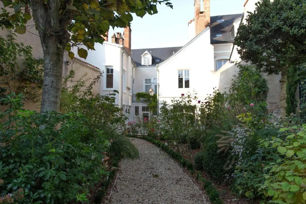 Room in Guest room - This 10th Century home sits in an exceptional setting in the center of Orleans