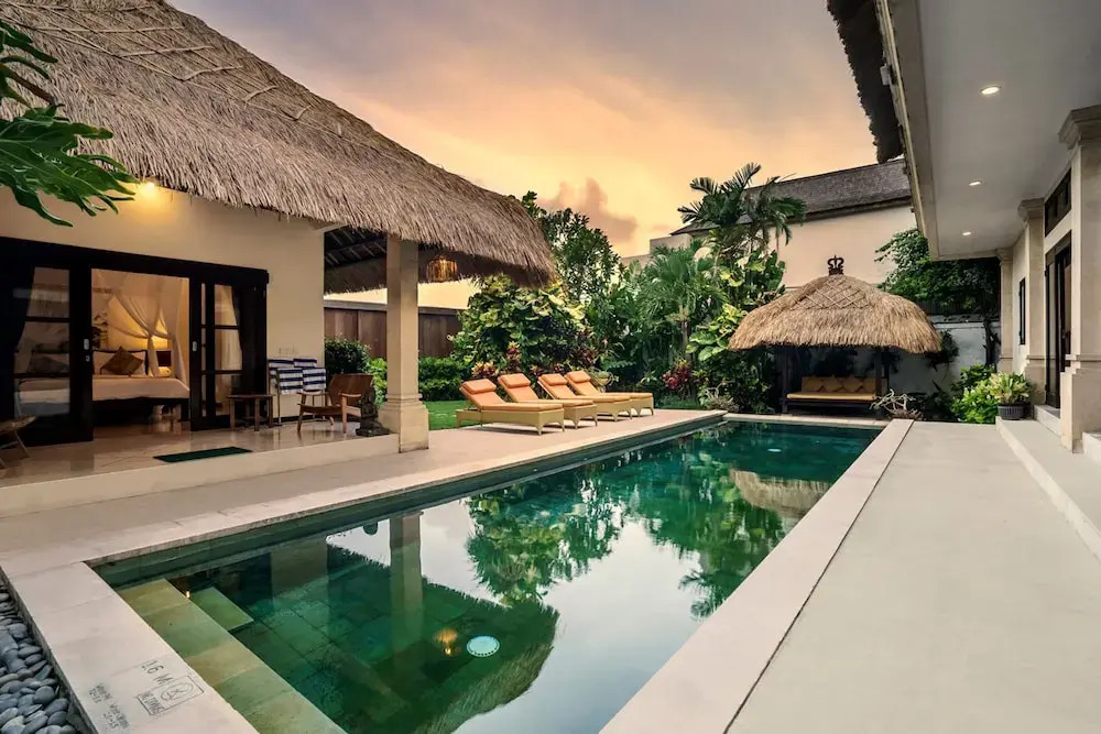 Villa Gading by Alfred in Bali - Stunning 4BD Villa in the Heart of Seminyak Beach