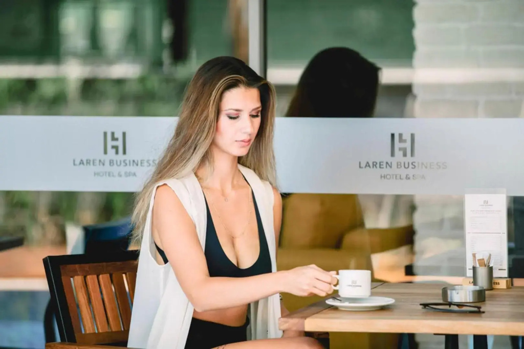 Laren Sea Side Hotel Spa