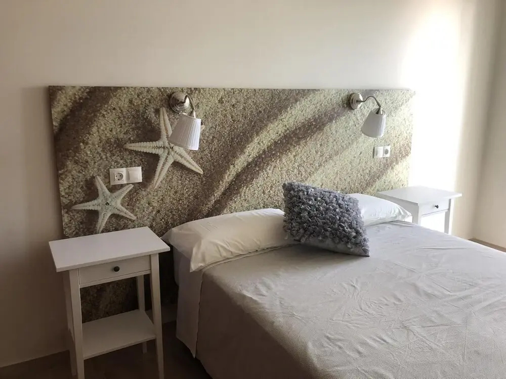 Apartment With 2 Bedrooms in Illa de Arousa, With Wonderful sea View, Furnished Garden and Wifi Near the Beach
