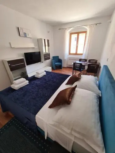Hvar Riva Rooms