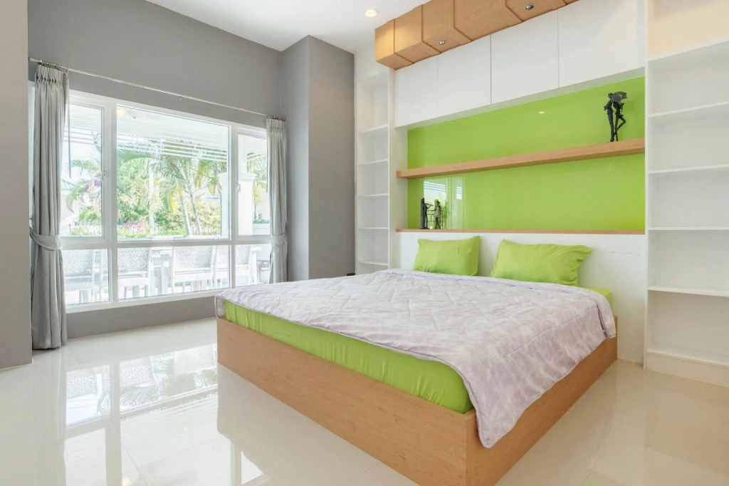 Baan Suk Sabai by Favstay