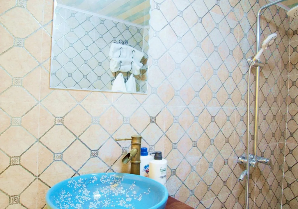 Lijiang Kelsang Hostel
