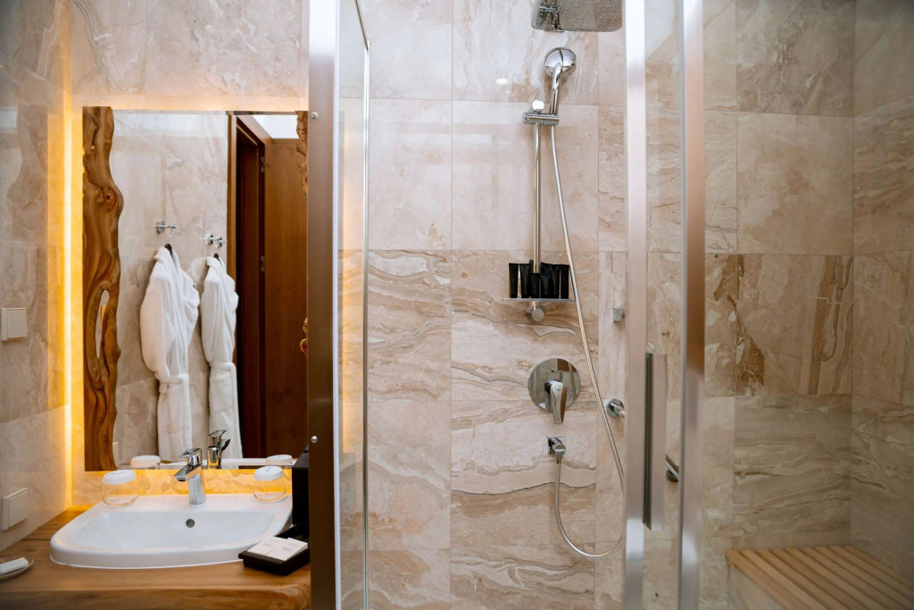 Wyndham Residences Aqkol Wellness hotel