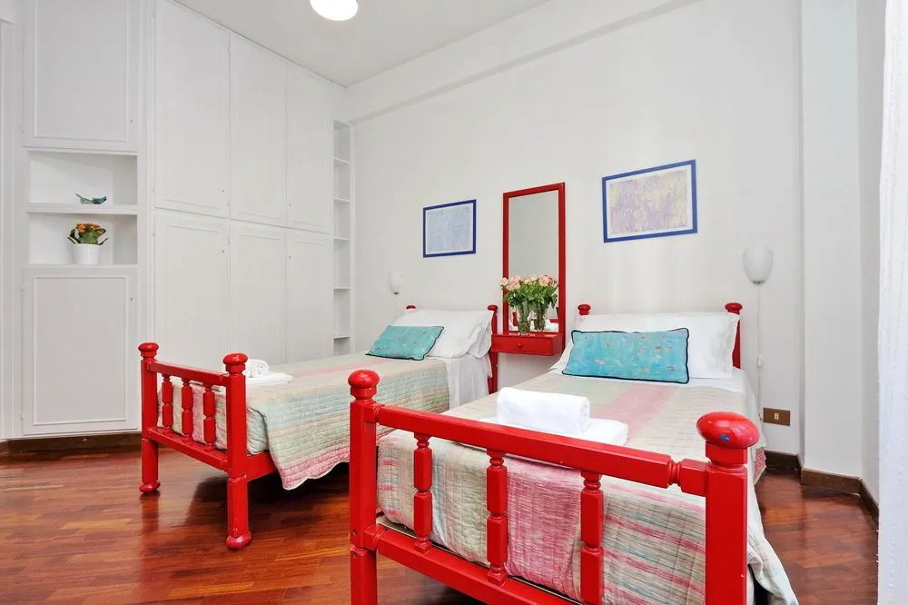TreasureRome Family 3BR by Colosseo
