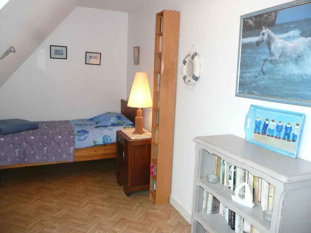 Chalet in Aber Wrach near Sandy Beaches