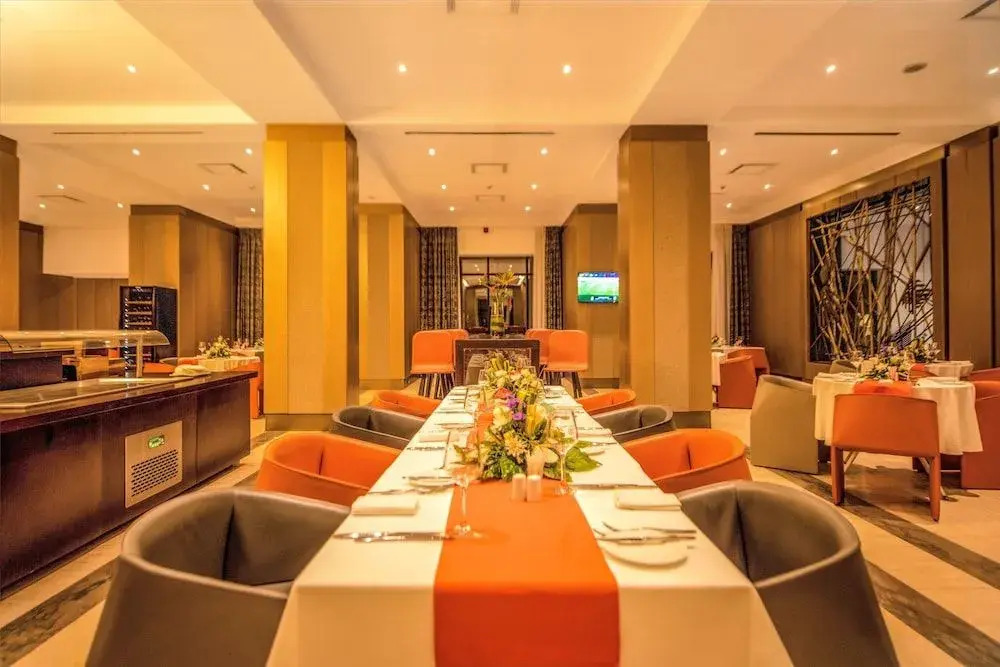 Krystal Palace Douala