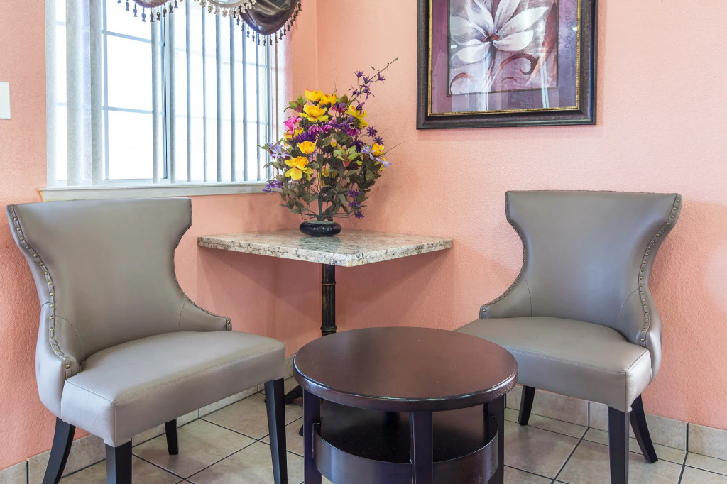 Studio 6 Suites San Bernardino, CA