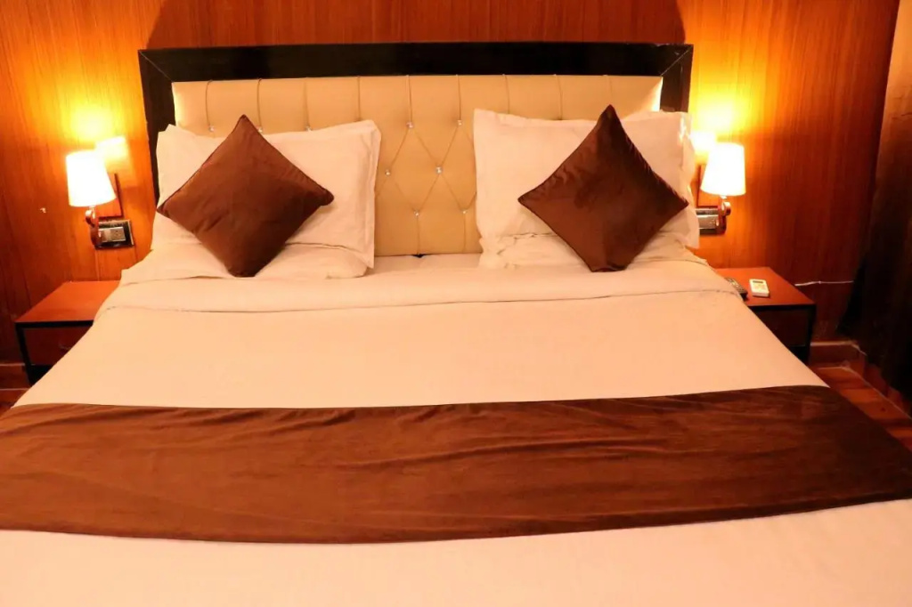 Hotel Rajat Residency Bijnor