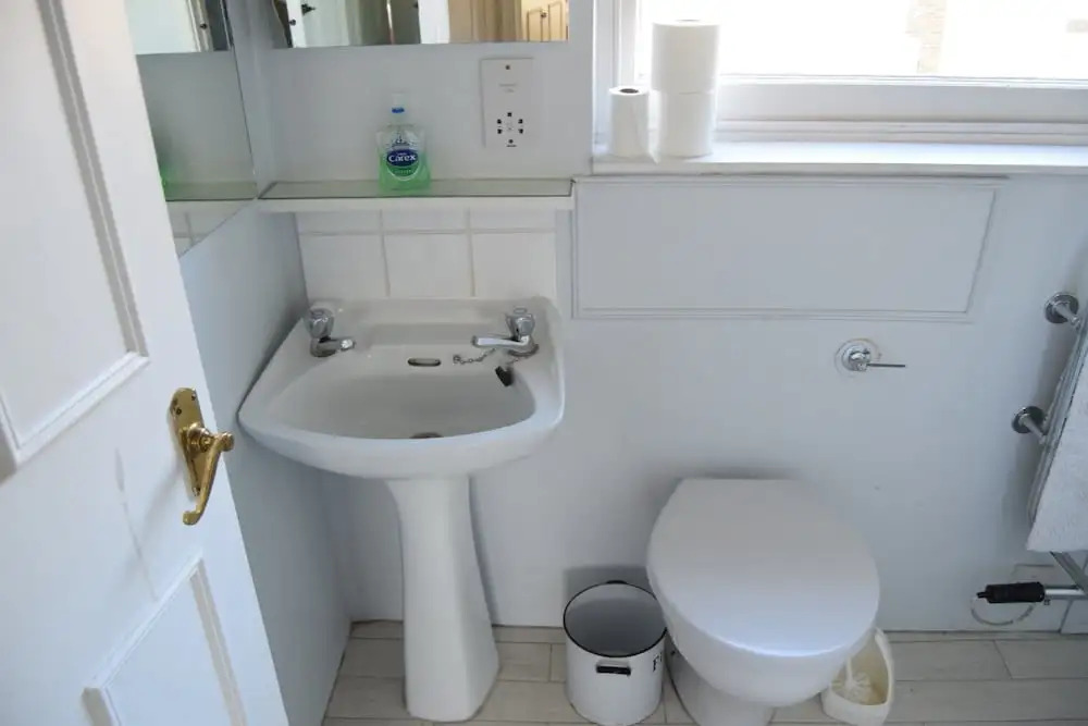 2 Bedroom Apartment in Quite Central London