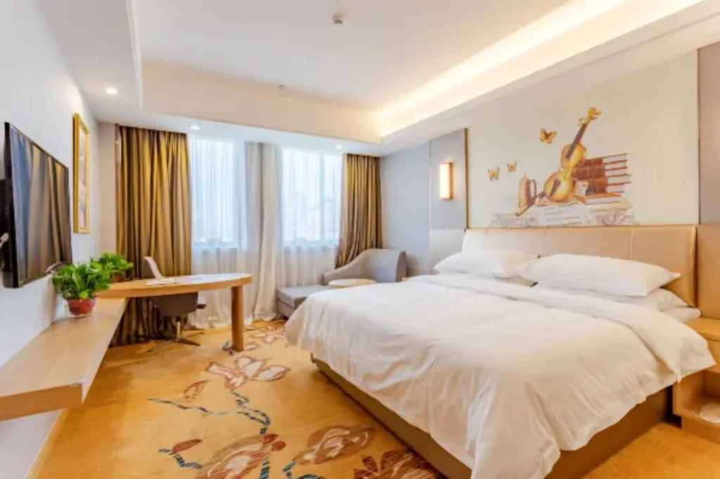 Vienna Hotel (Hefei North 2nd Ring International Auto City)