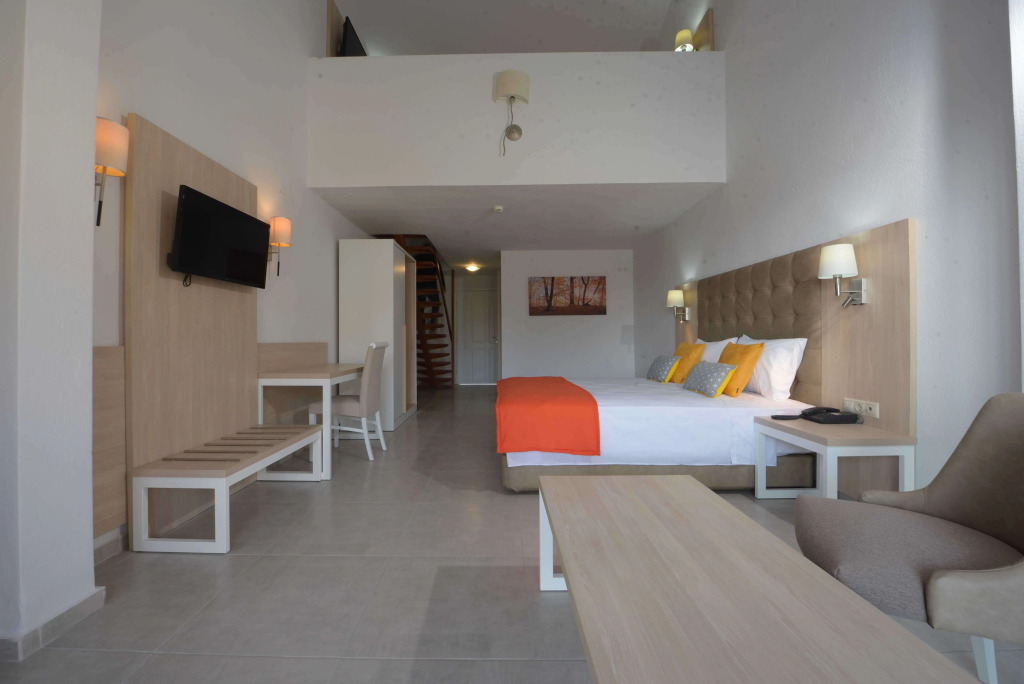 Aristoteles Holiday Hotel And Spa