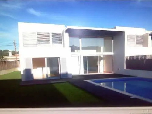 Villa Zugy