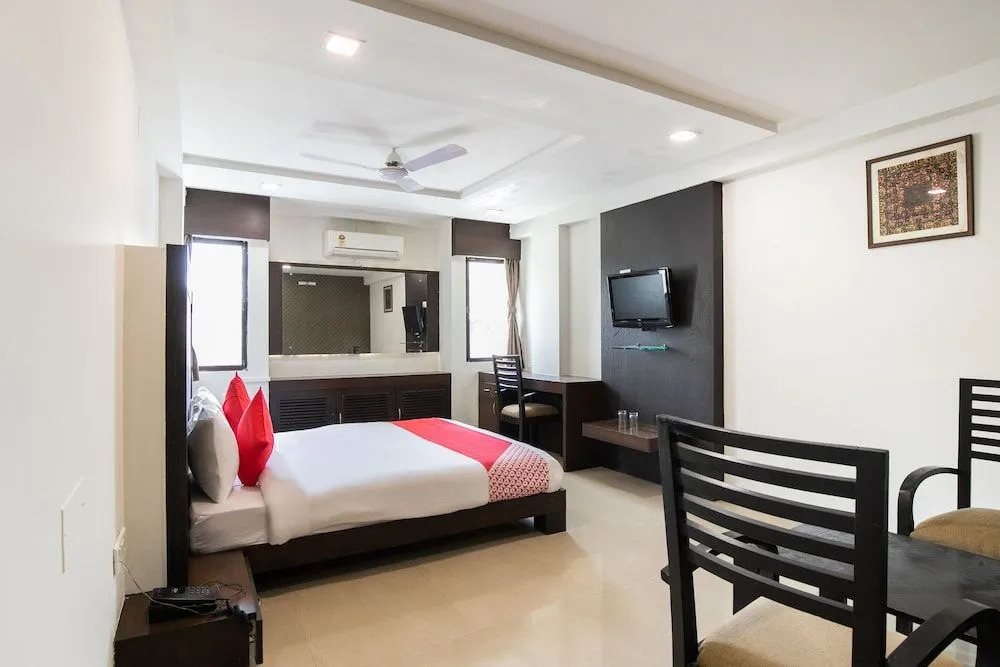 OYO Flagship 42706 Hotel Jal Sagar